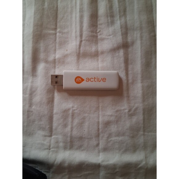 Wii Active 2 Personal Trainer Game Nintendo EA Sports New Open Box Complete - Picture 8 of 12